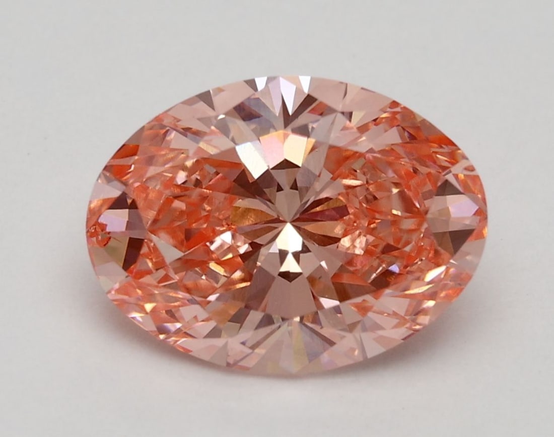 Loose Diamond - OVAL 2.5ct Fancy Vivid Pink VS2: Loose Diamond - OVAL 2.5ct Fancy Vivid Pink VS2 Source: This is a real non-mined Diamond that has been grown in a lab Shape: OVAL Carats: 2.5 Color: Fancy Vivid Pink Certification: IGI Video: