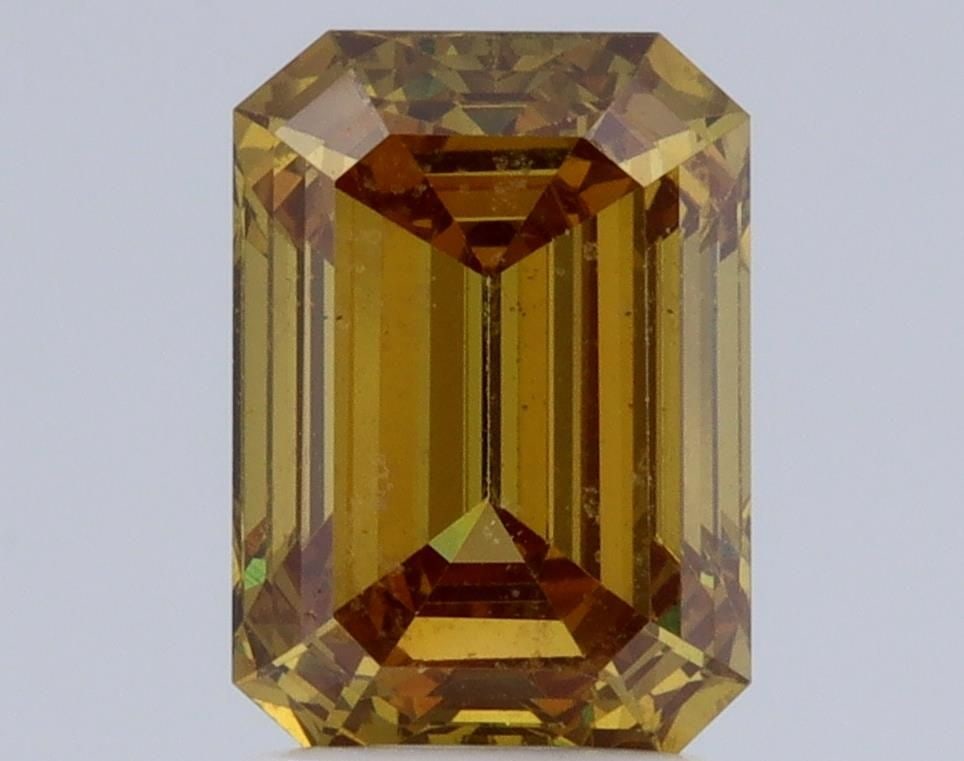 Loose Diamond - EMERALD 2.5ct Brown VS2: Loose Diamond - EMERALD 2.5ct Brown VS2 Source: This is a real non-mined Diamond that has been grown in a lab Shape: EMERALD Carats: 2.5 Color: Brown Certification: NONE Video:
