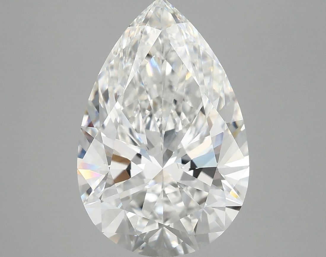 Loose Diamond - PEAR 5.02ct E VVS1: Loose Diamond - PEAR 5.02ct E VVS1 Source: This is a real non-mined Diamond that has been grown in a lab Shape: PEAR Carats: 5.02 Color: E Clarity: VVS1 Certification: IGI Video: