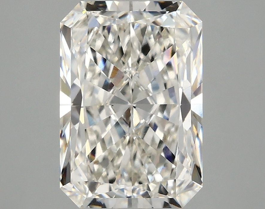 Loose Diamond - RADIANT 3.04ct G VVS2: Loose Diamond - RADIANT 3.04ct G VVS2 Source: This is a real non-mined Diamond that has been grown in a lab Shape: RADIANT Carats: 3.04 Color: G Clarity: VVS2 Certification: IGI Video: