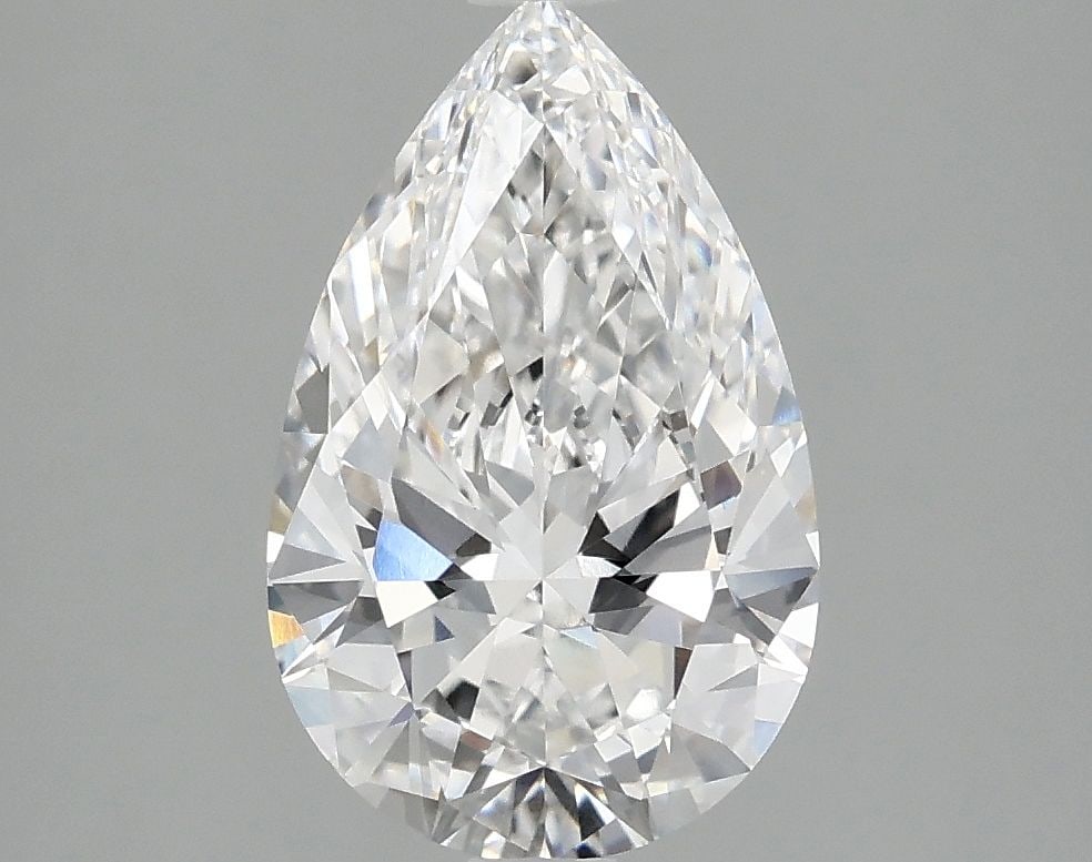 Loose Diamond - PEAR 1.97ct D VVS2: Loose Diamond - PEAR 1.97ct D VVS2 Source: This is a real non-mined Diamond that has been grown in a lab Shape: PEAR Carats: 1.97 Color: D Clarity: VVS2 Certification: IGI Video: