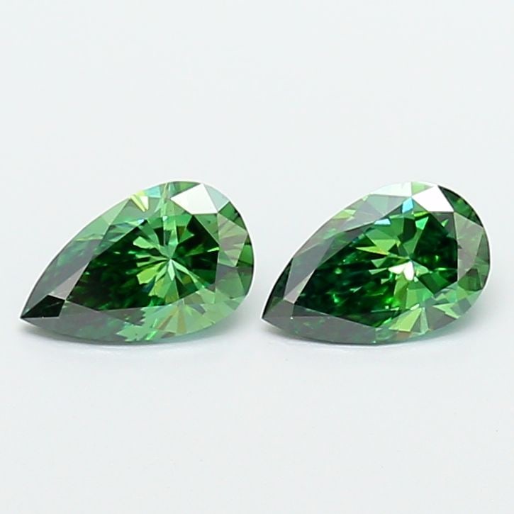 Loose Diamond - PEAR 0.56ct Fancy Vivid Green VS2: Loose Diamond - PEAR 0.56ct Fancy Vivid Green VS2 Source: This is a real non-mined Diamond that has been grown in a lab Shape: PEAR Carats: 0.56 Color: Fancy Vivid Green Certification: IGI The