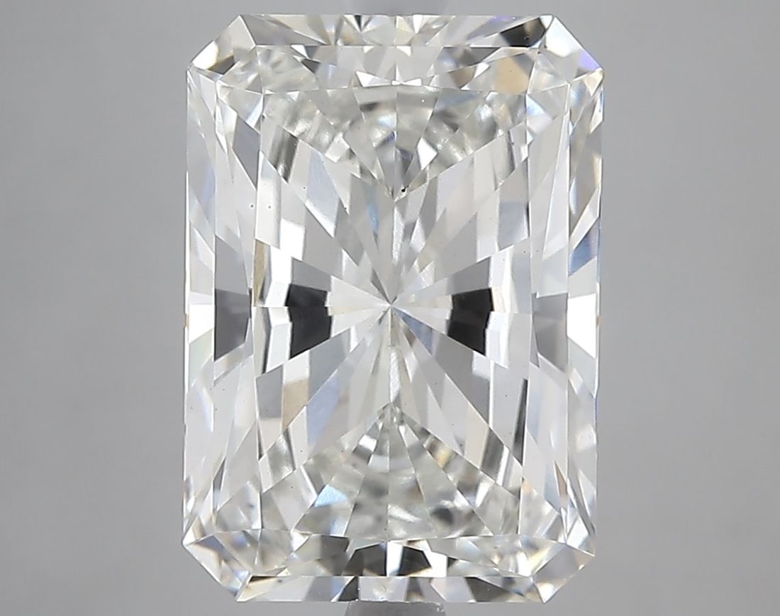 Loose Diamond - RADIANT 5.22ct H VS1: Loose Diamond - RADIANT 5.22ct H VS1 Source: This is a real non-mined Diamond that has been grown in a lab Shape: RADIANT Carats: 5.22 Color: H Clarity: VS1 Certification: IGI Video: