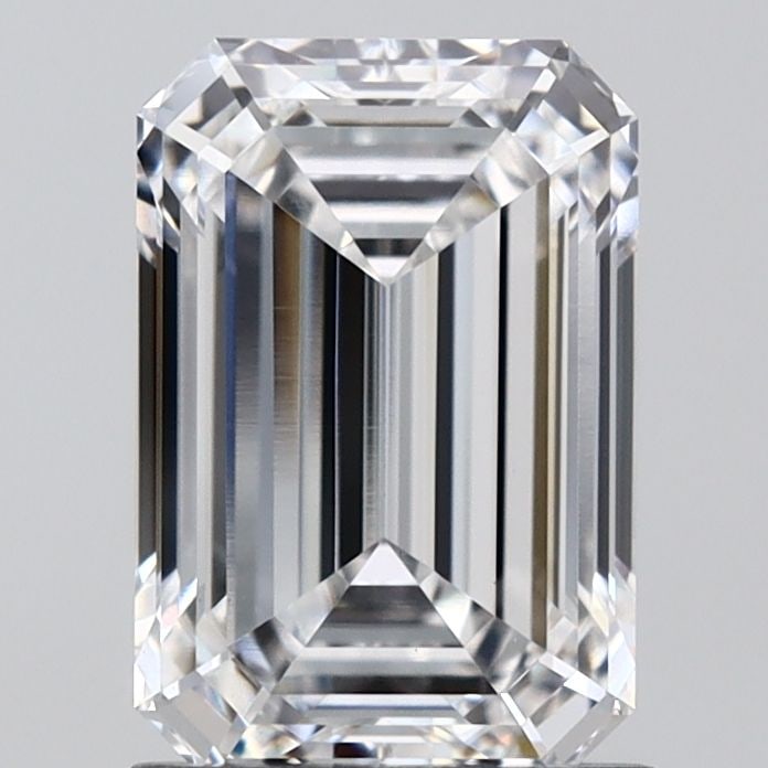 Loose Diamond - EMERALD 1.53ct D VS1: Loose Diamond - EMERALD 1.53ct D VS1 Source: This is a real non-mined Diamond that has been grown in a lab Shape: EMERALD Carats: 1.53 Color: D Clarity: VS1 Certification: IGI Video: