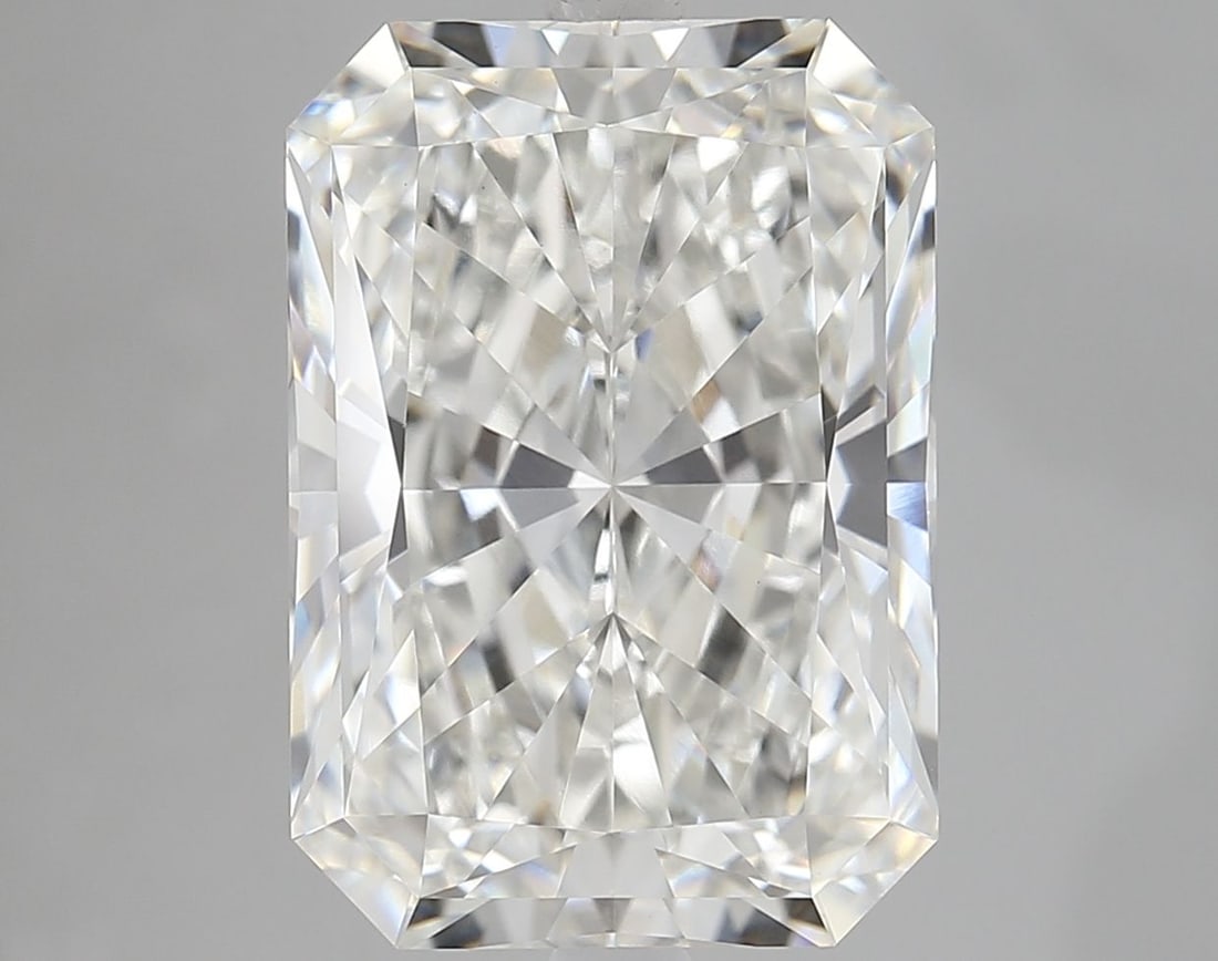Loose Diamond - RADIANT 7.86ct G VVS2: Loose Diamond - RADIANT 7.86ct G VVS2 Source: This is a real non-mined Diamond that has been grown in a lab Shape: RADIANT Carats: 7.86 Color: G Clarity: VVS2 Certification: IGI Video:
