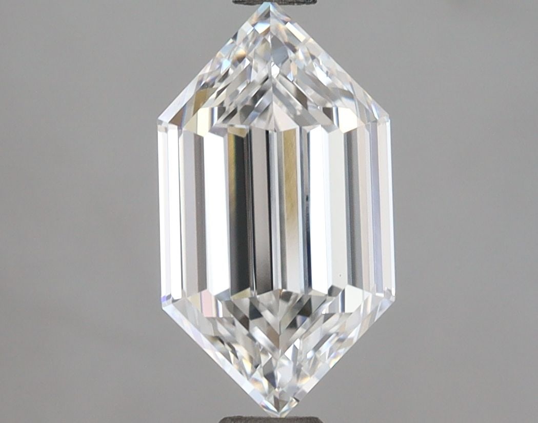 Loose Diamond - HEXAGONAL 2.27ct D VS1: Loose Diamond - HEXAGONAL 2.27ct D VS1 Source: This is a real non-mined Diamond that has been grown in a lab Shape: HEXAGONAL Carats: 2.27 Color: D Clarity: VS1 Certification: IGI Video: