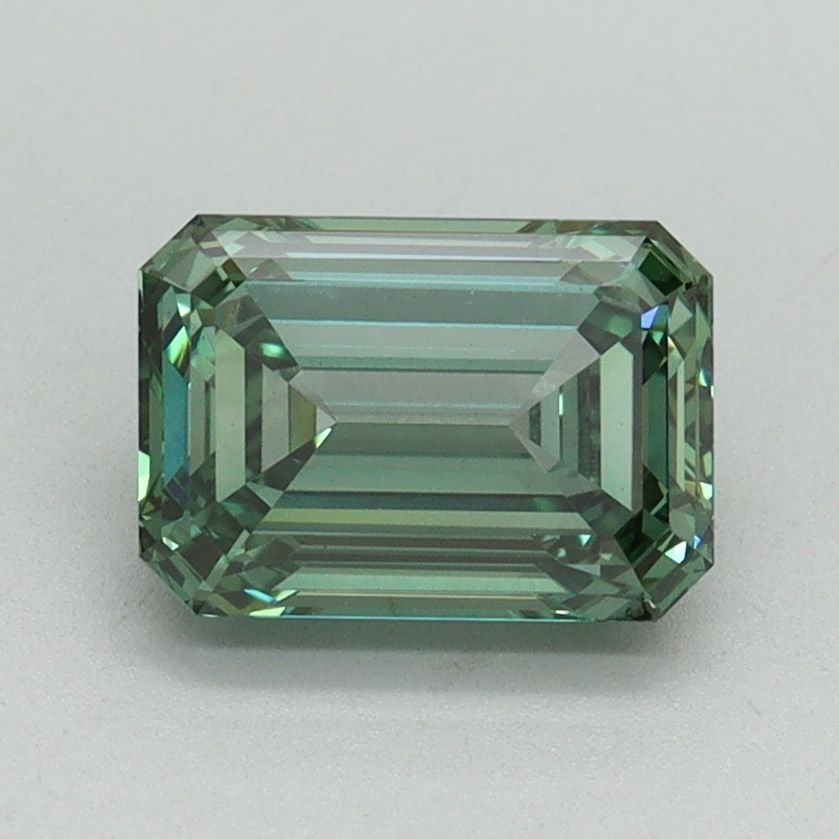 Loose Diamond - EMERALD 1.51ct Fancy Vivid Green VS1: Loose Diamond - EMERALD 1.51ct Fancy Vivid Green VS1 Source: This is a real non-mined Diamond that has been grown in a lab Shape: EMERALD Carats: 1.51 Color: Fancy Vivid Green Certification: IGI Video