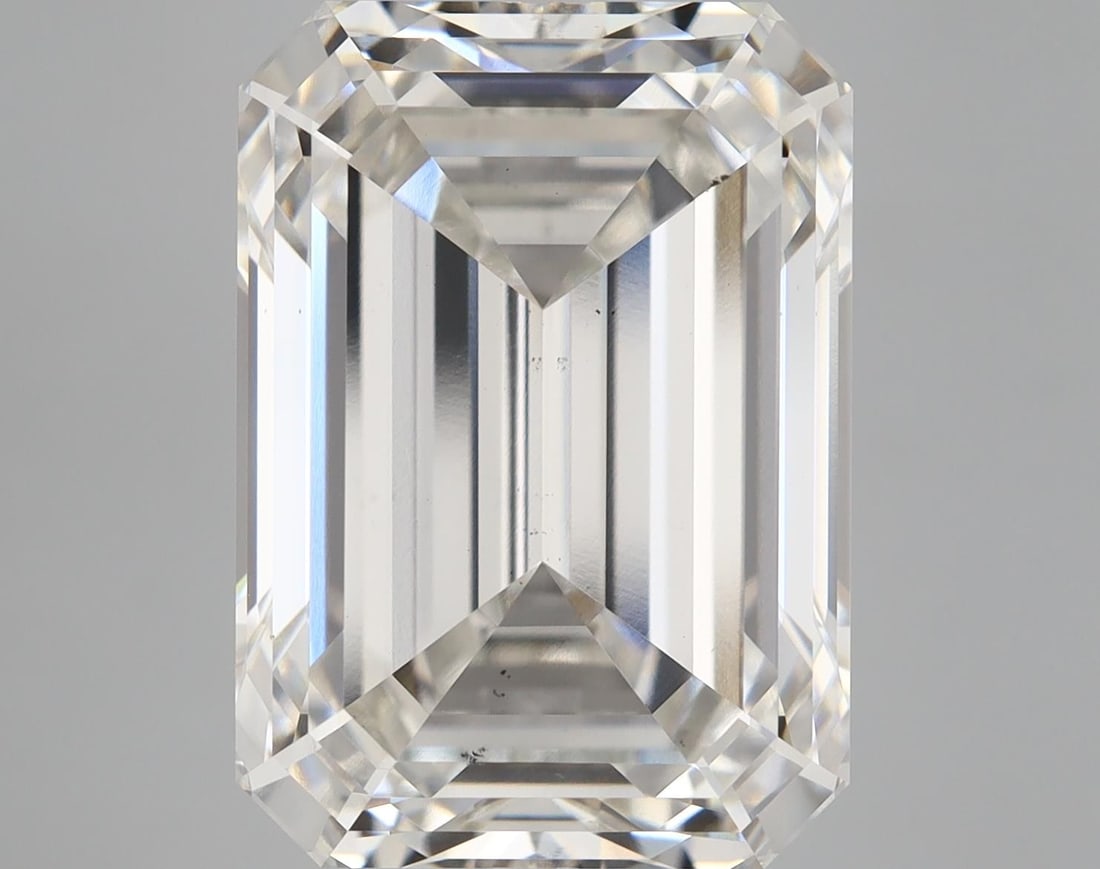 Loose Diamond - EMERALD 15.06ct H VS2: Loose Diamond - EMERALD 15.06ct H VS2 Source: This is a real non-mined Diamond that has been grown in a lab Shape: EMERALD Carats: 15.06 Color: H Clarity: VS2 Certification: IGI Video: