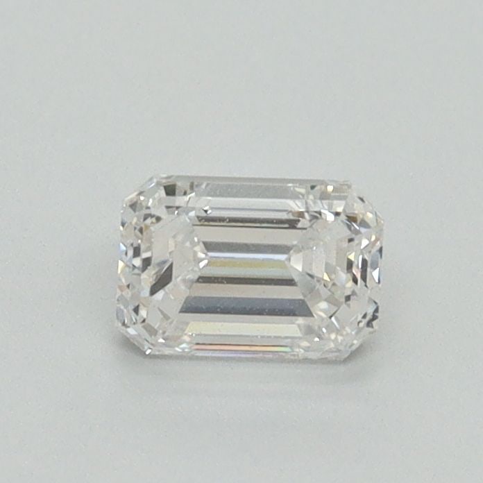 Loose Diamond - EMERALD 0.53ct F VS1: Loose Diamond - EMERALD 0.53ct F VS1 Source: This is a real non-mined Diamond that has been grown in a lab Shape: EMERALD Carats: 0.53 Color: F Clarity: VS1 Certification: NONE Video: Video Link The