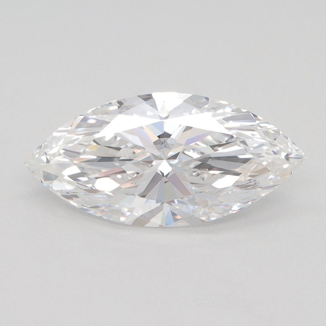 Loose Diamond - MARQUISE 2.01ct E VVS2: Loose Diamond - MARQUISE 2.01ct E VVS2 Source: This is a real non-mined Diamond that has been grown in a lab Shape: MARQUISE Carats: 2.01 Color: E Clarity: VVS2 Certification: IGI Video: