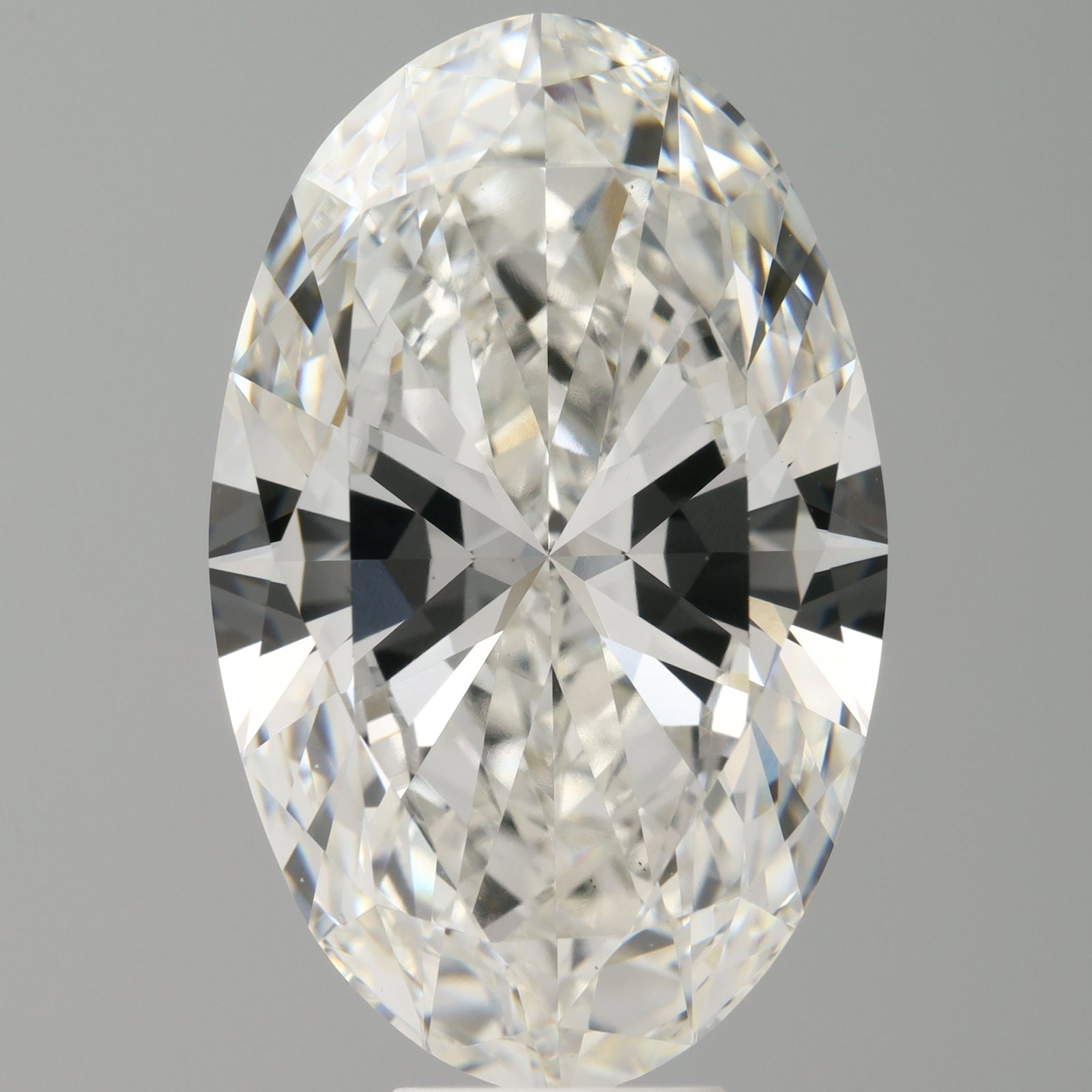 Loose Diamond - OVAL 10.1ct G VVS2: Loose Diamond - OVAL 10.1ct G VVS2 Source: This is a real non-mined Diamond that has been grown in a lab Shape: OVAL Carats: 10.1 Color: G Clarity: VVS2 Certification: IGI Video: