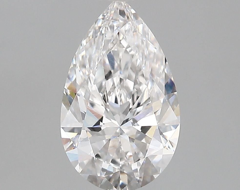 Loose Diamond - PEAR 2.0ct E VVS1: Loose Diamond - PEAR 2.0ct E VVS1 Source: This is a real non-mined Diamond that has been grown in a lab Shape: PEAR Carats: 2.0 Color: E Clarity: VVS1 Certification: IGI Video: