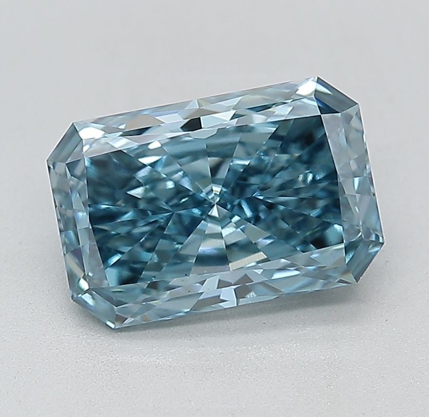 Loose Diamond - RADIANT 2.0ct Fancy Vivid Blue VS1: Loose Diamond - RADIANT 2.0ct Fancy Vivid Blue VS1 Source: This is a real non-mined Diamond that has been grown in a lab Shape: RADIANT Carats: 2.0 Color: Fancy Vivid Blue Certification: IGI Video: