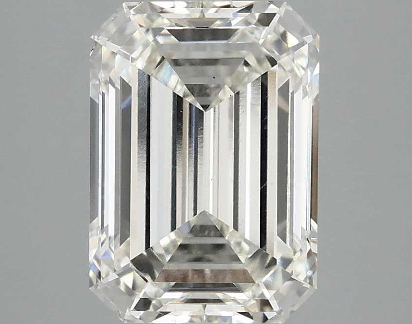 Loose Diamond - EMERALD 3.1ct H VS2: Loose Diamond - EMERALD 3.1ct H VS2 Source: This is a real non-mined Diamond that has been grown in a lab Shape: EMERALD Carats: 3.1 Color: H Clarity: VS2 Certification: IGI Video: