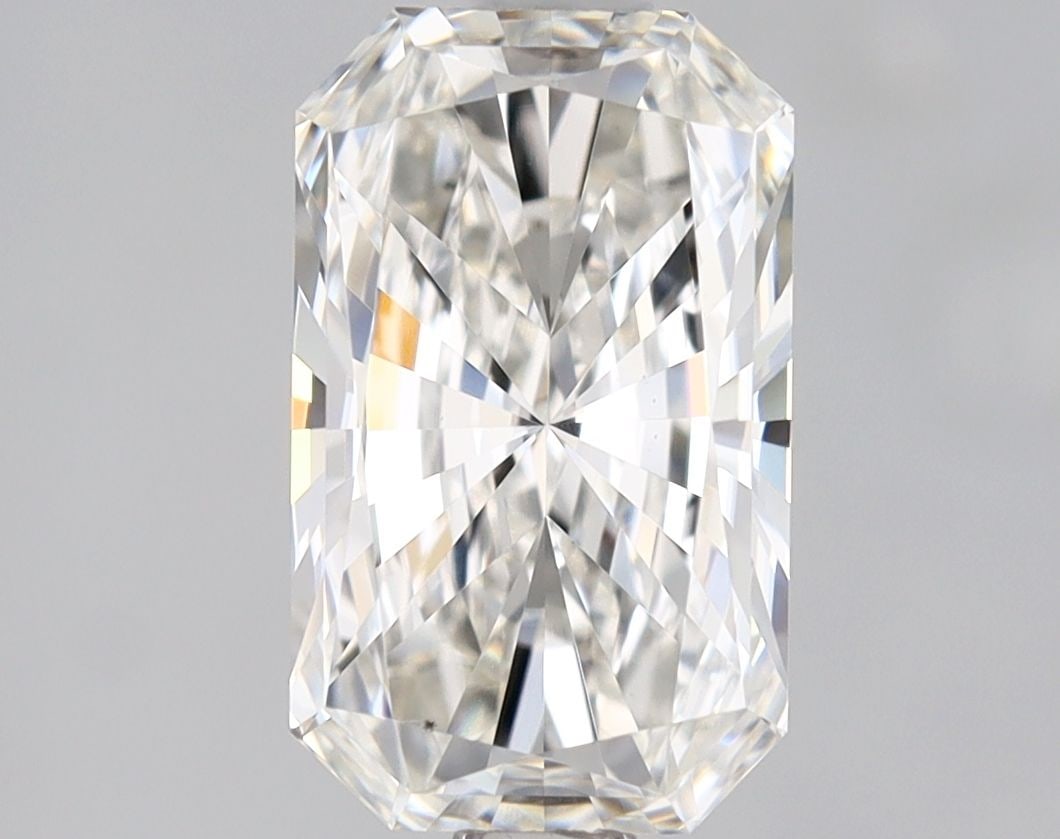 Loose Diamond - RADIANT 1.71ct G VS1: Loose Diamond - RADIANT 1.71ct G VS1 Source: This is a real non-mined Diamond that has been grown in a lab Shape: RADIANT Carats: 1.71 Color: G Clarity: VS1 Certification: IGI Video: