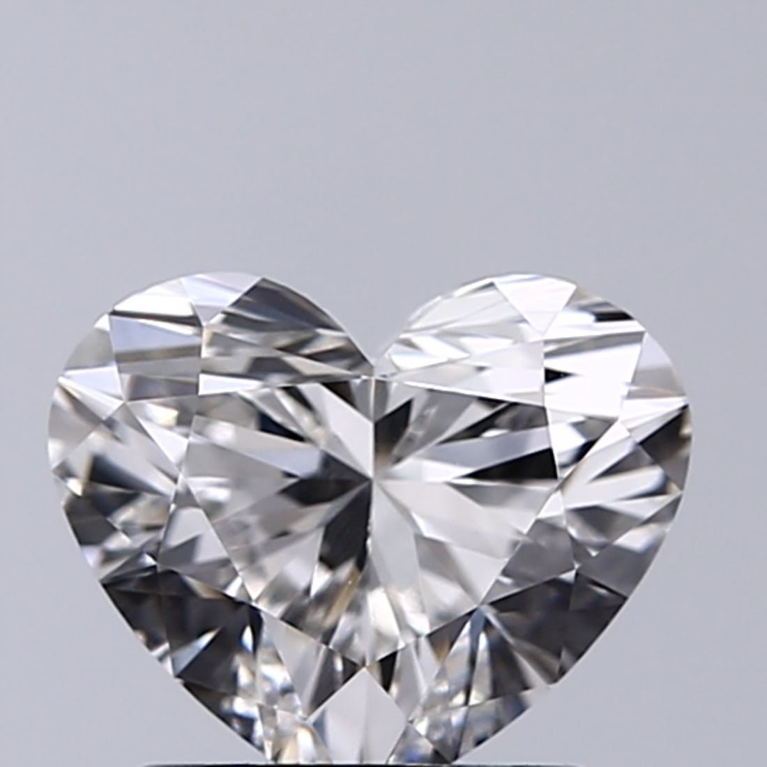 Loose Diamond - HEART 1.2ct F VVS2: Loose Diamond - HEART 1.2ct F VVS2 Source: This is a real non-mined Diamond that has been grown in a lab Shape: HEART Carats: 1.2 Color: F Clarity: VVS2 Certification: IGI Video: Video Link The