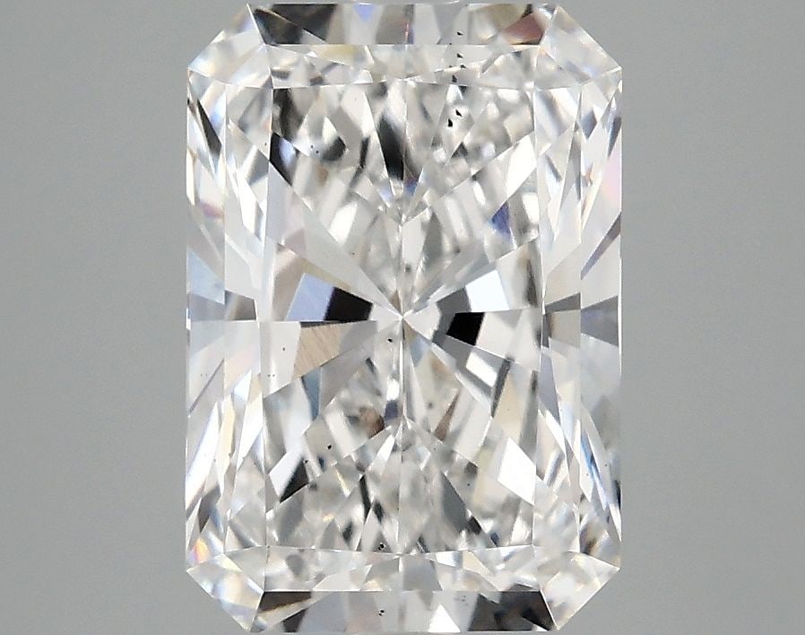 Loose Diamond - RADIANT 3.07ct E VS2: Loose Diamond - RADIANT 3.07ct E VS2 Source: This is a real non-mined Diamond that has been grown in a lab Shape: RADIANT Carats: 3.07 Color: E Clarity: VS2 Certification: IGI Video:
