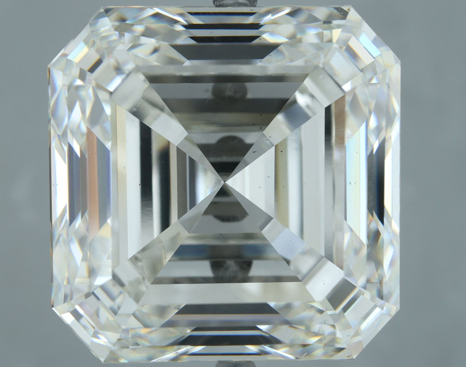 Loose Diamond - ASSCHER 37.34ct H VS2: Loose Diamond - ASSCHER 37.34ct H VS2 Source: This is a real non-mined Diamond that has been grown in a lab Shape: ASSCHER Carats: 37.34 Color: H Clarity: VS2 Certification: IGI Video: