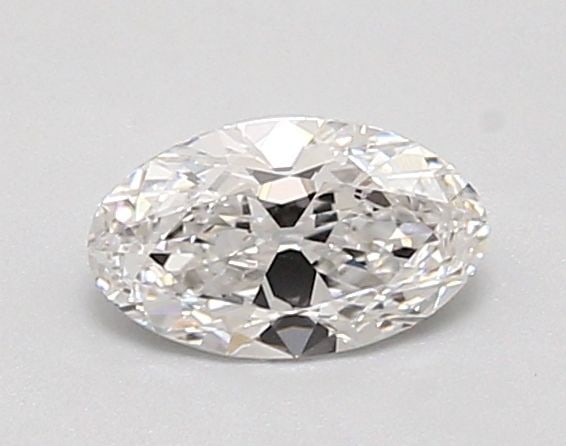 Loose Diamond - OVAL 0.77ct E VVS2: Loose Diamond - OVAL 0.77ct E VVS2 Source: This is a real non-mined Diamond that has been grown in a lab Shape: OVAL Carats: 0.77 Color: E Clarity: VVS2 Certification: IGI Video: