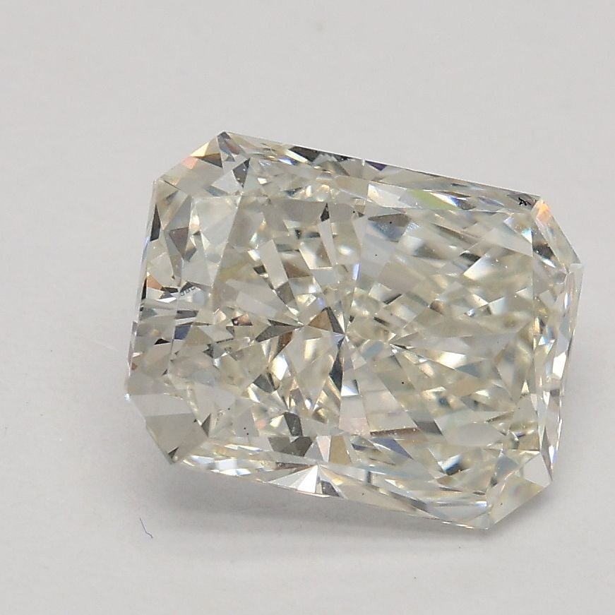 Loose Diamond - RADIANT 1.52ct H VS1: Loose Diamond - RADIANT 1.52ct H VS1 Source: This is a real non-mined Diamond that has been grown in a lab Shape: RADIANT Carats: 1.52 Color: H Clarity: VS1 Certification: IGI Video: Video Link The