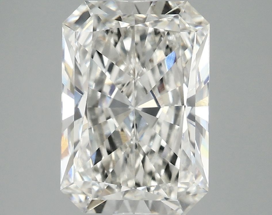 Loose Diamond - RADIANT 3.09ct G VVS2: Loose Diamond - RADIANT 3.09ct G VVS2 Source: This is a real non-mined Diamond that has been grown in a lab Shape: RADIANT Carats: 3.09 Color: G Clarity: VVS2 Certification: IGI Video: