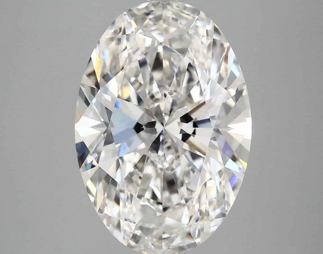 Loose Diamond - OVAL 4.1ct G VVS2: Loose Diamond - OVAL 4.1ct G VVS2 Source: This is a real non-mined Diamond that has been grown in a lab Shape: OVAL Carats: 4.1 Color: G Clarity: VVS2 Certification: IGI Video: