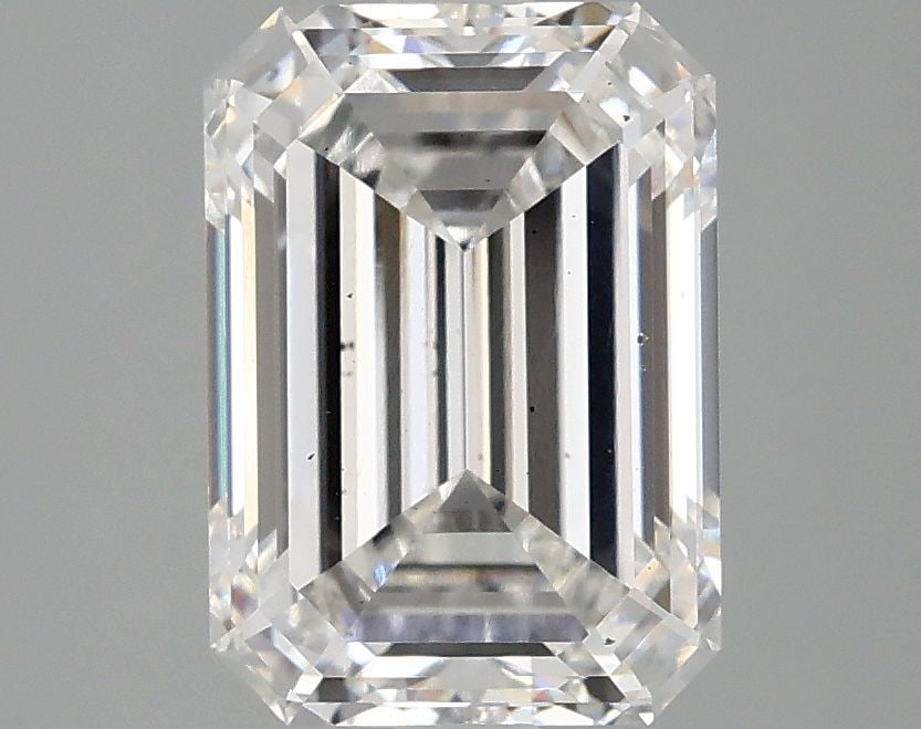 Loose Diamond - EMERALD 3.01ct E SI1: Loose Diamond - EMERALD 3.01ct E SI1 Source: This is a real non-mined Diamond that has been grown in a lab Shape: EMERALD Carats: 3.01 Color: E Clarity: SI1 Certification: IGI Video: