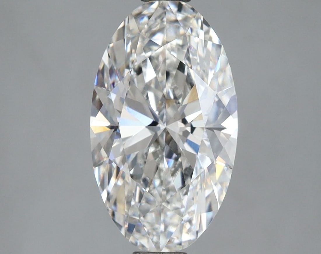 Loose Diamond - OVAL 2.43ct E VVS2: Loose Diamond - OVAL 2.43ct E VVS2 Source: This is a real non-mined Diamond that has been grown in a lab Shape: OVAL Carats: 2.43 Color: E Clarity: VVS2 Certification: IGI Video:
