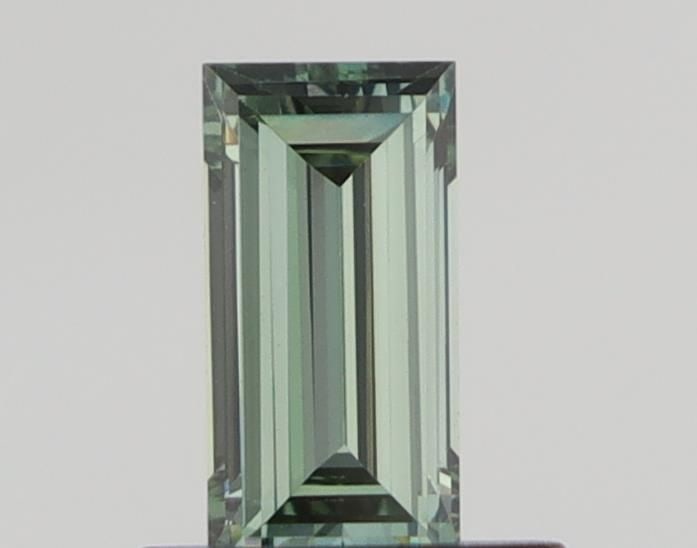 Loose Diamond - BAGUETTE 0.53ct Fancy Green VS2: Loose Diamond - BAGUETTE 0.53ct Fancy Green VS2 Source: This is a real non-mined Diamond that has been grown in a lab Shape: BAGUETTE Carats: 0.53 Color: Fancy Green Certification: NONE Video: