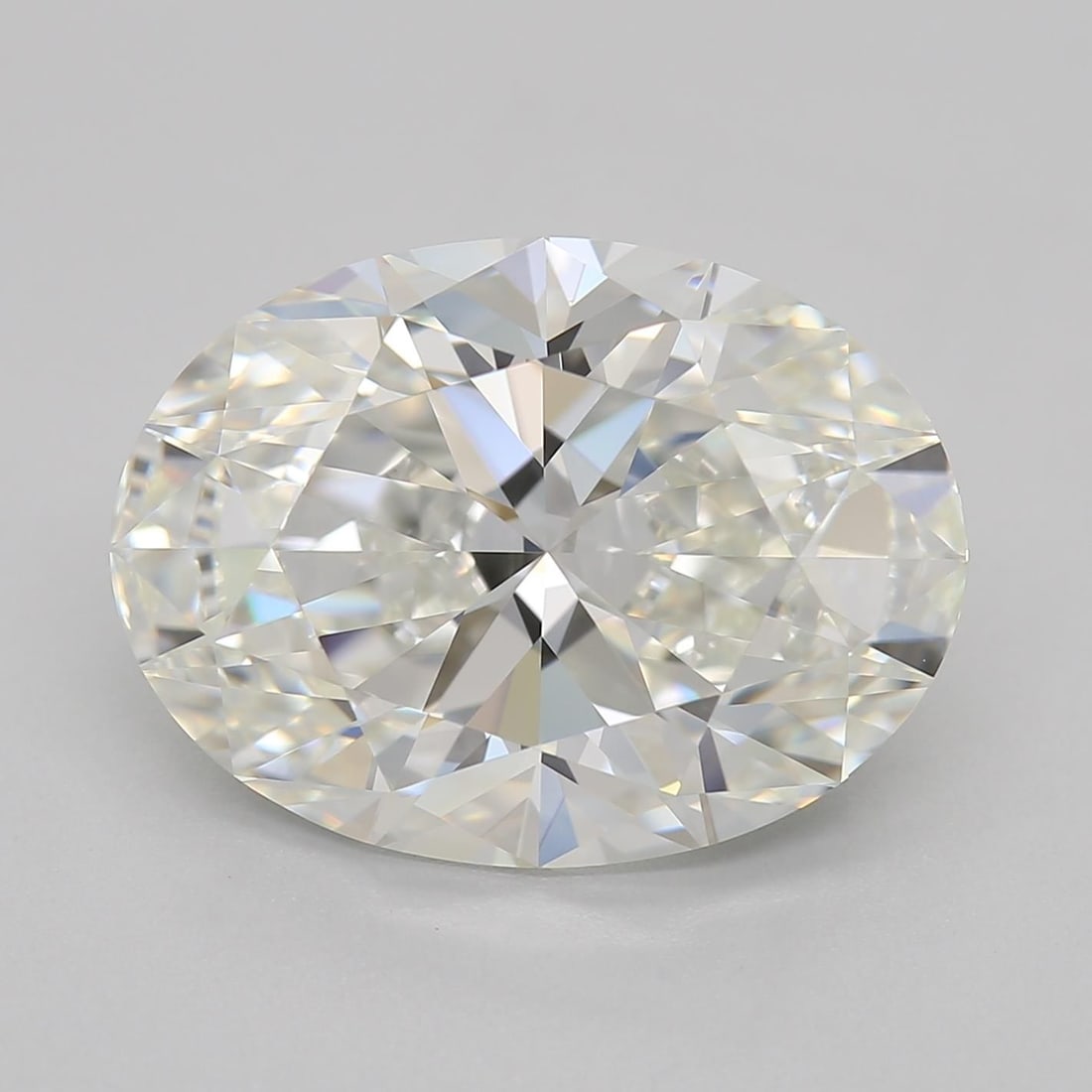 Loose Diamond - OVAL 3.72ct G VVS1: Loose Diamond - OVAL 3.72ct G VVS1 Source: This is a real non-mined Diamond that has been grown in a lab Shape: OVAL Carats: 3.72 Color: G Clarity: VVS1 Certification: GIA Video: