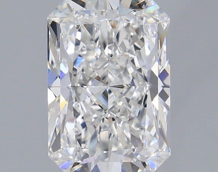 Loose Diamond - RADIANT 2.02ct E VS1: Loose Diamond - RADIANT 2.02ct E VS1 Source: This is a real non-mined Diamond that has been grown in a lab Shape: RADIANT Carats: 2.02 Color: E Clarity: VS1 Certification: IGI Video: