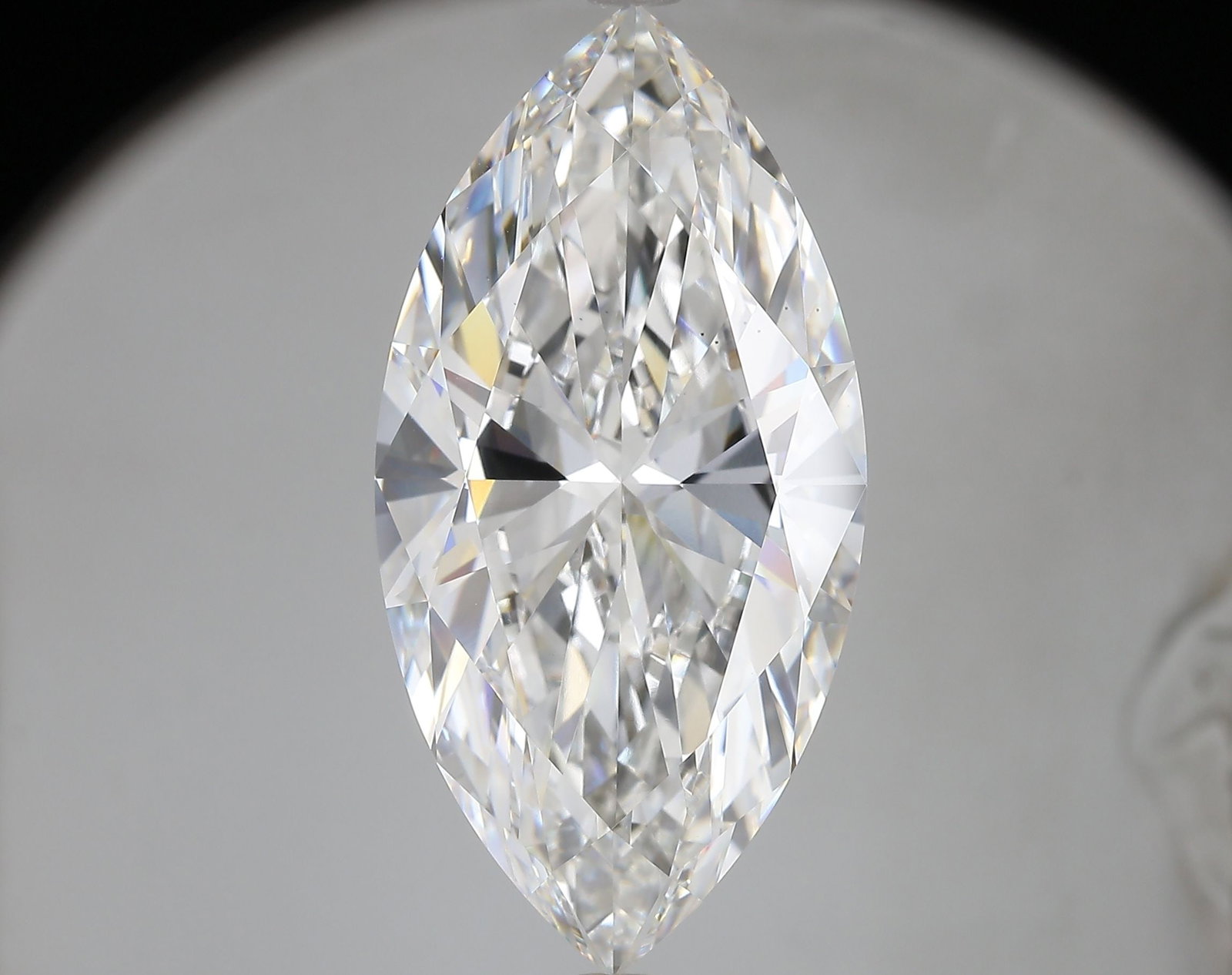 Loose Diamond - MARQUISE 15.04ct F VS1: Loose Diamond - MARQUISE 15.04ct F VS1 Source: This is a real non-mined Diamond that has been grown in a lab Shape: MARQUISE Carats: 15.04 Color: F Clarity: VS1 Certification: IGI Video: