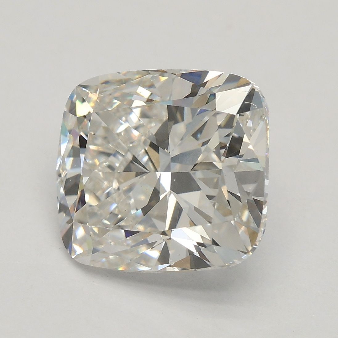 Loose Diamond - CUSHION MODIFIED 3.0ct G VS1: Loose Diamond - CUSHION MODIFIED 3.0ct G VS1 Source: This is a real non-mined Diamond that has been grown in a lab Shape: CUSHION MODIFIED Carats: 3.0 Color: G Clarity: VS1 Certification: IGI Video: