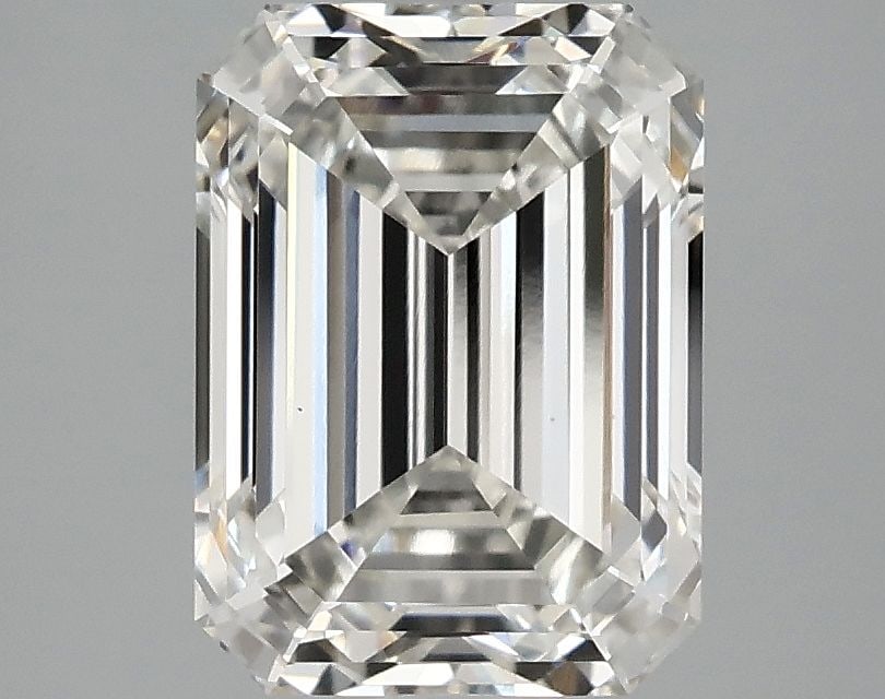 Loose Diamond - EMERALD 3.09ct H VS1: Loose Diamond - EMERALD 3.09ct H VS1 Source: This is a real non-mined Diamond that has been grown in a lab Shape: EMERALD Carats: 3.09 Color: H Clarity: VS1 Certification: IGI Video: Video Link The