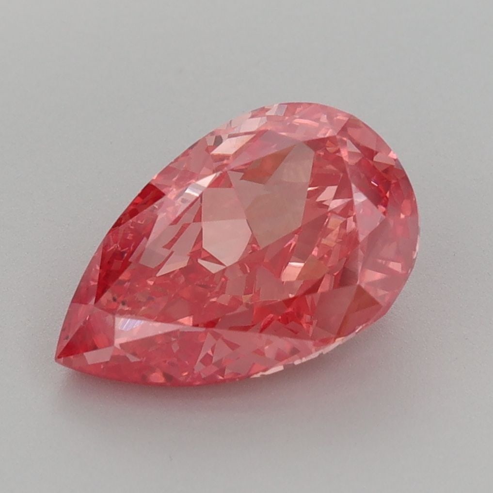 Loose Diamond - PEAR 2.64ct Fancy Vivid Red VS2: Loose Diamond - PEAR 2.64ct Fancy Vivid Red VS2 Source: This is a real non-mined Diamond that has been grown in a lab Shape: PEAR Carats: 2.64 Color: Fancy Vivid Red Certification: IGI The Diamond Dep