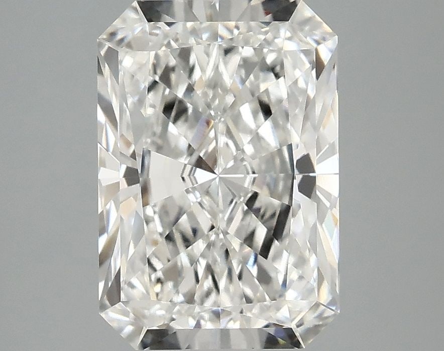 Loose Diamond - RADIANT 3.09ct F VVS2: Loose Diamond - RADIANT 3.09ct F VVS2 Source: This is a real non-mined Diamond that has been grown in a lab Shape: RADIANT Carats: 3.09 Color: F Clarity: VVS2 Certification: IGI Video: