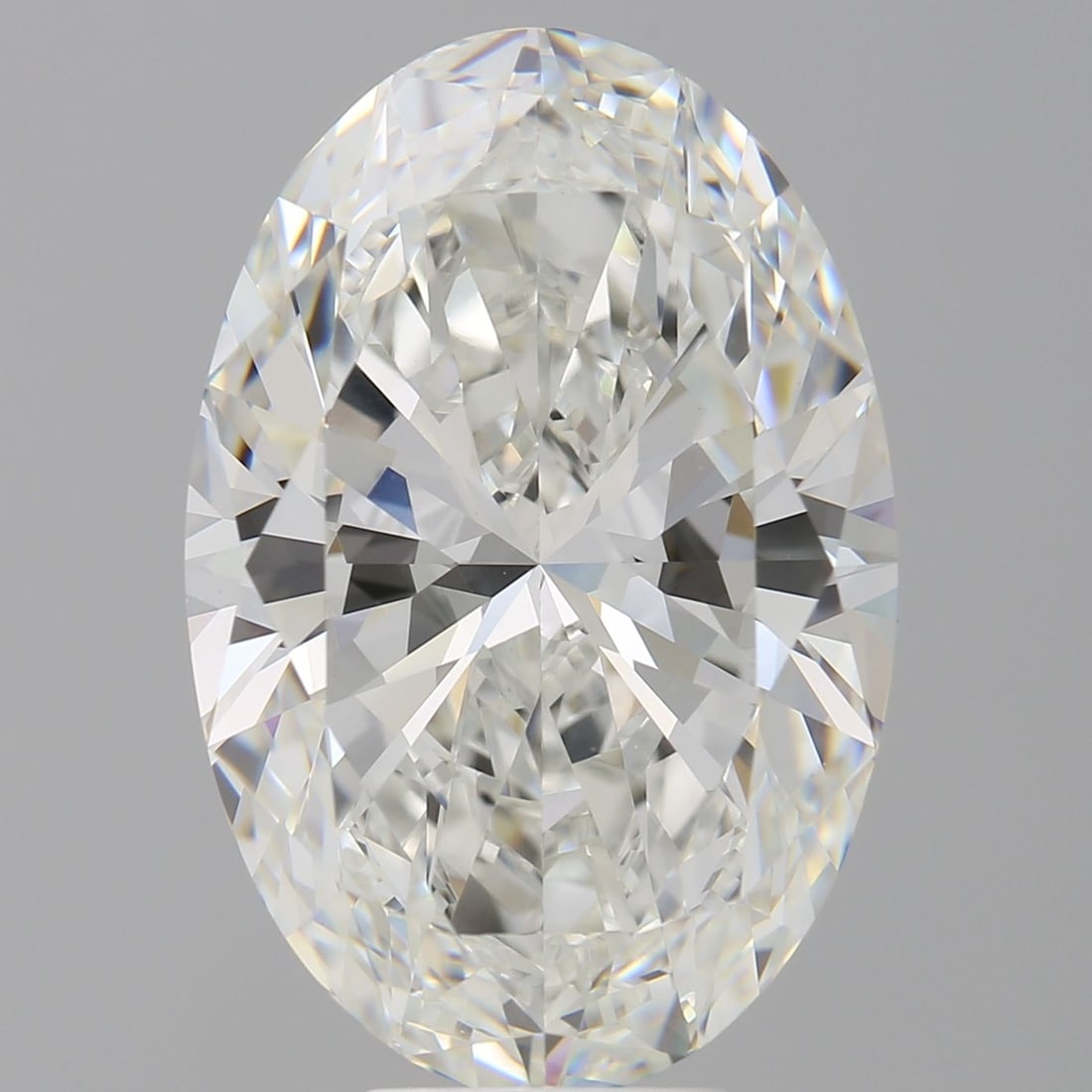 Loose Diamond - OVAL 9.06ct G VVS2: Loose Diamond - OVAL 9.06ct G VVS2 Source: This is a real non-mined Diamond that has been grown in a lab Shape: OVAL Carats: 9.06 Color: G Clarity: VVS2 Certification: IGI Video: Video Link The