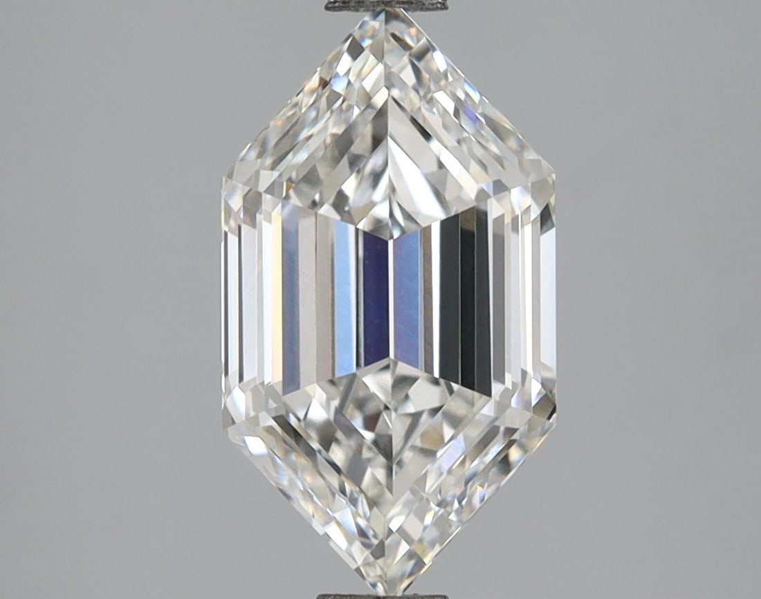 Loose Diamond - HEXAGONAL 2.54ct E VVS2: Loose Diamond - HEXAGONAL 2.54ct E VVS2 Source: This is a real non-mined Diamond that has been grown in a lab Shape: HEXAGONAL Carats: 2.54 Color: E Clarity: VVS2 Certification: IGI Video: