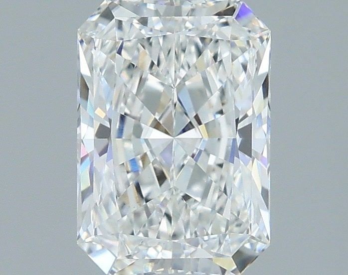 Loose Diamond - RADIANT 1.59ct D VVS2: Loose Diamond - RADIANT 1.59ct D VVS2 Source: This is a real non-mined Diamond that has been grown in a lab Shape: RADIANT Carats: 1.59 Color: D Clarity: VVS2 Certification: IGI Video: Video Link The