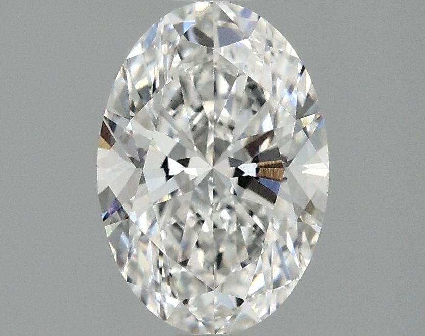 Loose Diamond - OVAL 1.47ct E VS1: Loose Diamond - OVAL 1.47ct E VS1 Source: This is a real non-mined Diamond that has been grown in a lab Shape: OVAL Carats: 1.47 Color: E Clarity: VS1 Certification: IGI The Diamond Depot Guarantee: A