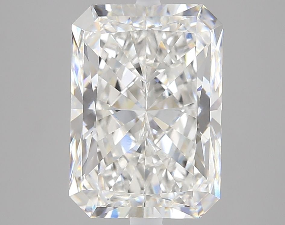 Loose Diamond - RADIANT 5.09ct F VVS1: Loose Diamond - RADIANT 5.09ct F VVS1 Source: This is a real non-mined Diamond that has been grown in a lab Shape: RADIANT Carats: 5.09 Color: F Clarity: VVS1 Certification: IGI Video: Video Link The