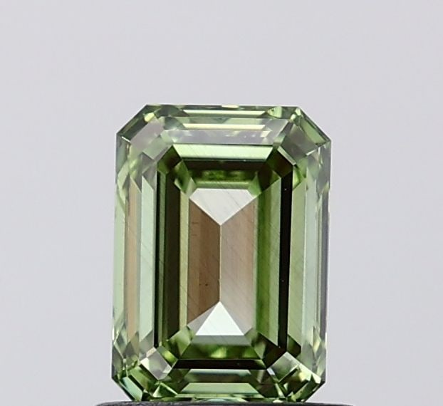 Loose Diamond - EMERALD 1.06ct Fancy Vivid Green VS2: Loose Diamond - EMERALD 1.06ct Fancy Vivid Green VS2 Source: This is a real non-mined Diamond that has been grown in a lab Shape: EMERALD Carats: 1.06 Color: Fancy Vivid Green Certification: IGI The D