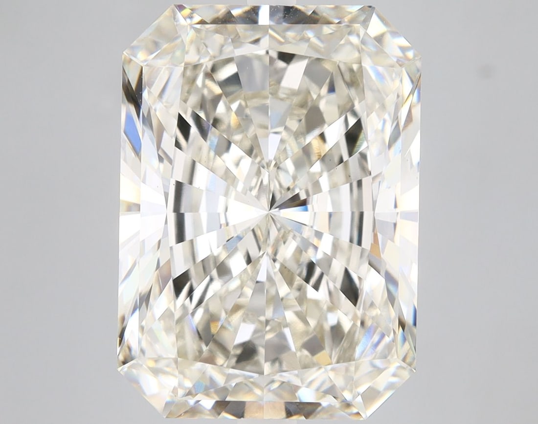 Loose Diamond - RADIANT 10.01ct I VS1: Loose Diamond - RADIANT 10.01ct I VS1 Source: This is a real non-mined Diamond that has been grown in a lab Shape: RADIANT Carats: 10.01 Color: I Clarity: VS1 Certification: IGI Video: