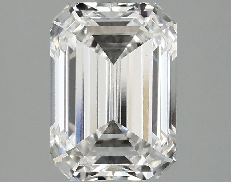 Loose Diamond - EMERALD 2.58ct E VS1: Loose Diamond - EMERALD 2.58ct E VS1 Source: This is a real non-mined Diamond that has been grown in a lab Shape: EMERALD Carats: 2.58 Color: E Clarity: VS1 Certification: IGI Video: