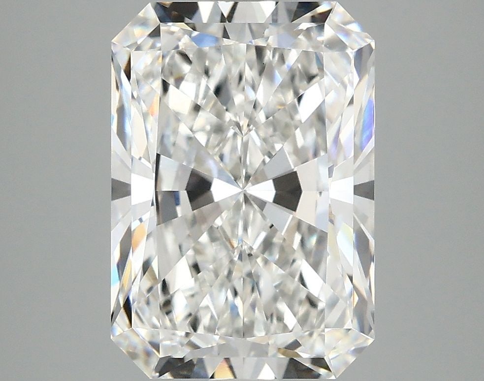Loose Diamond - RADIANT 4.08ct E VS1: Loose Diamond - RADIANT 4.08ct E VS1 Source: This is a real non-mined Diamond that has been grown in a lab Shape: RADIANT Carats: 4.08 Color: E Clarity: VS1 Certification: IGI Video: