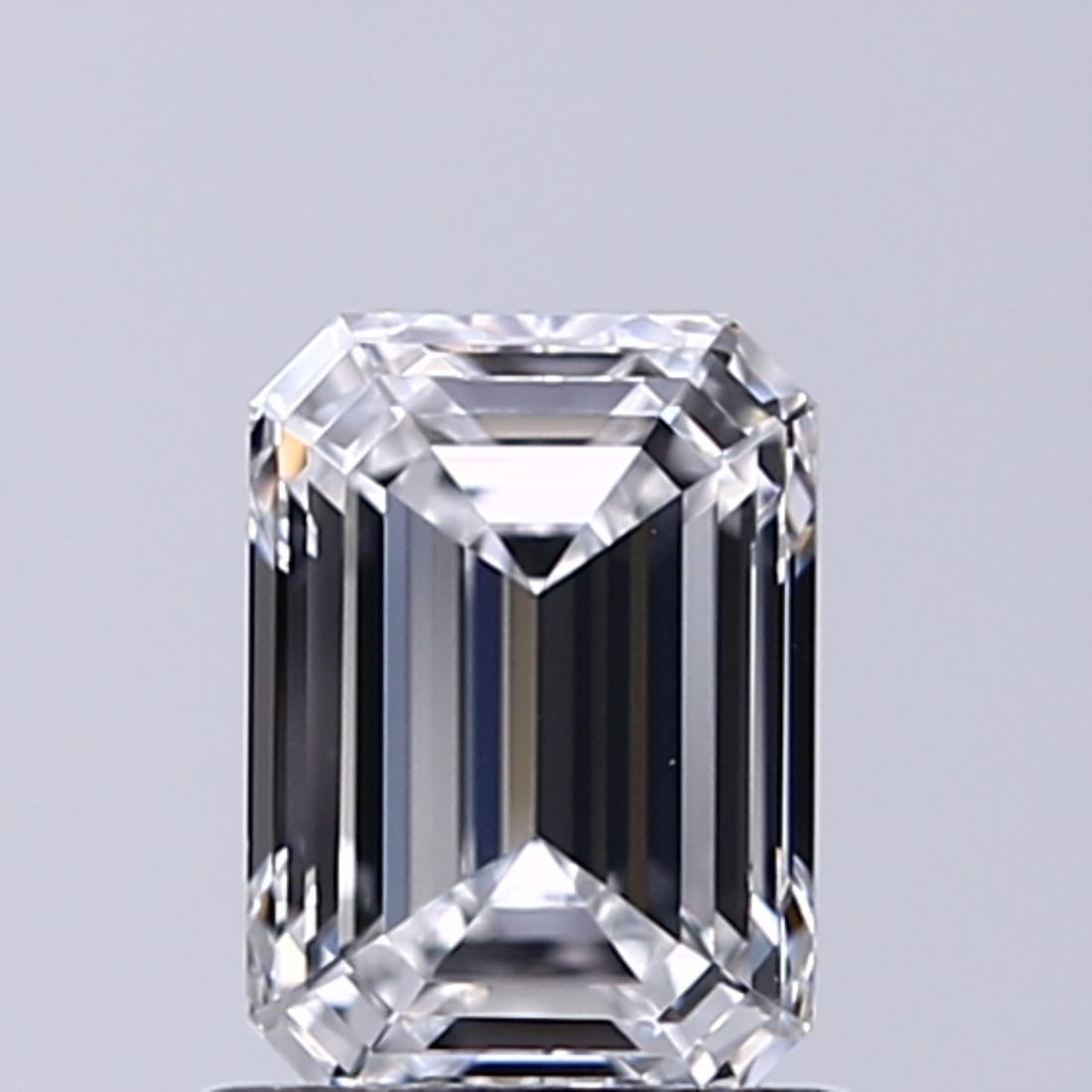 Loose Diamond - EMERALD 1.01ct D VVS1: Loose Diamond - EMERALD 1.01ct D VVS1 Source: This is a real non-mined Diamond that has been grown in a lab Shape: EMERALD Carats: 1.01 Color: D Clarity: VVS1 Certification: IGI Video: