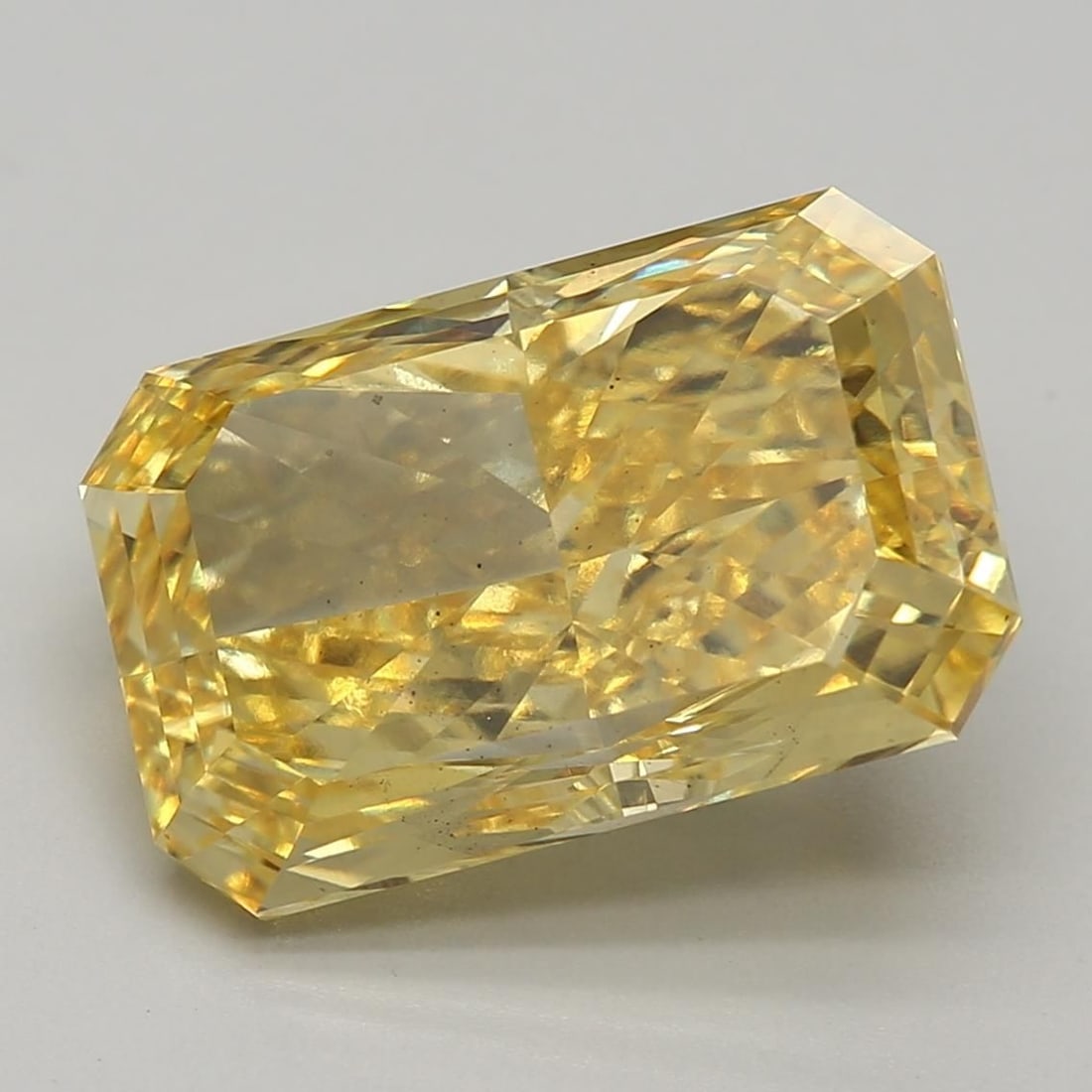 Loose Diamond - OVAL 0.77ct Fancy Vivid Yellow VS1: Loose Diamond - OVAL 0.77ct Fancy Vivid Yellow VS1 Source: This is a real non-mined Diamond that has been grown in a lab Shape: OVAL Carats: 0.77 Color: Fancy Vivid Yellow Certification: IGI Video: