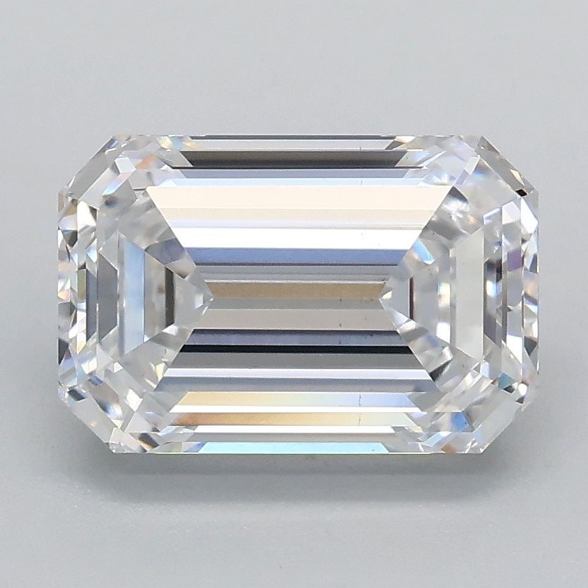 Loose Diamond - EMERALD 2.09ct D VS2: Loose Diamond - EMERALD 2.09ct D VS2 Source: This is a real non-mined Diamond that has been grown in a lab Shape: EMERALD Carats: 2.09 Color: D Clarity: VS2 Certification: IGI Video: