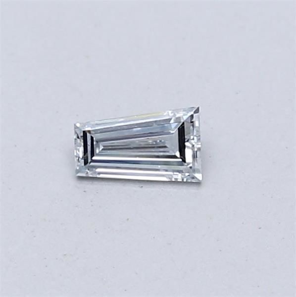 Loose Diamond - TAPERED BAGUETTE 0.17ct Light Blue VS1: Loose Diamond - TAPERED BAGUETTE 0.17ct Light Blue VS1 Source: This is a real non-mined Diamond that has been grown in a lab Shape: TAPERED BAGUETTE Carats: 0.17 Color: Light Blue Certification: NONE 