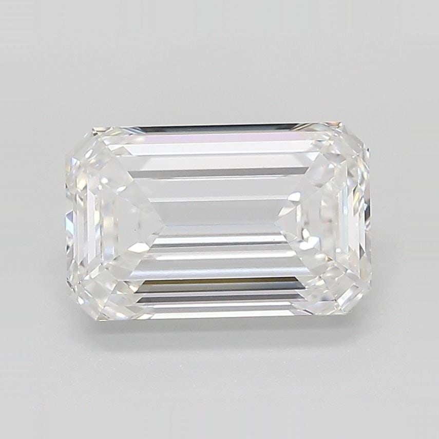 Loose Diamond - EMERALD 2.44ct E VVS2: Loose Diamond - EMERALD 2.44ct E VVS2 Source: This is a real non-mined Diamond that has been grown in a lab Shape: EMERALD Carats: 2.44 Color: E Clarity: VVS2 Certification: IGI The Diamond Depot